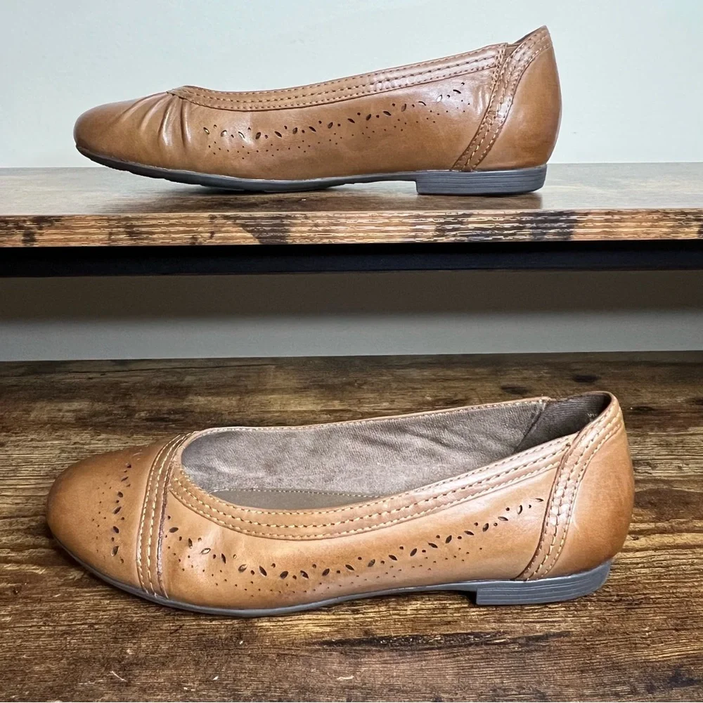 Earth Brown Leather‎ Ballet Flats slip on cut out casual shoes women's 8.5 - Picture 13 of 13
